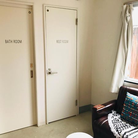 Meedafu'S Yui Hostel And Coffee Yoron Esterno foto