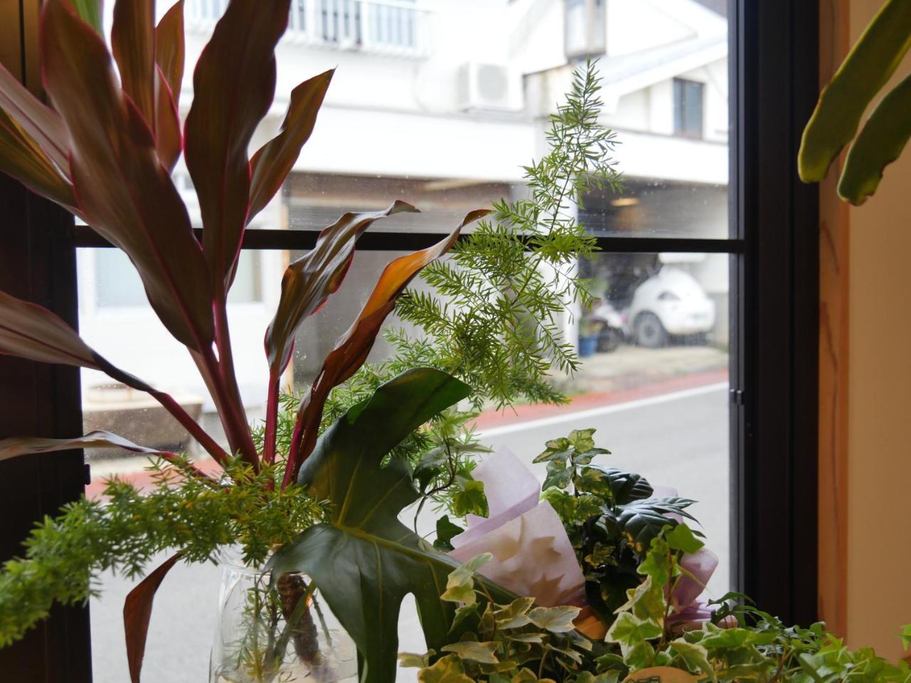 Meedafu'S Yui Hostel And Coffee Yoron Esterno foto