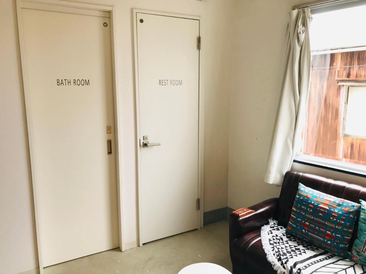 Meedafu'S Yui Hostel And Coffee Yoron Esterno foto
